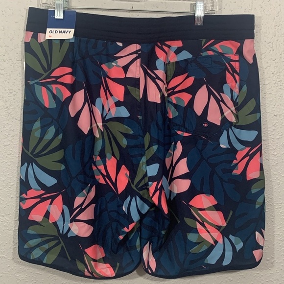 Old Navy Palm Print NWT Board Shorts size 36 - Picture 5 of 9